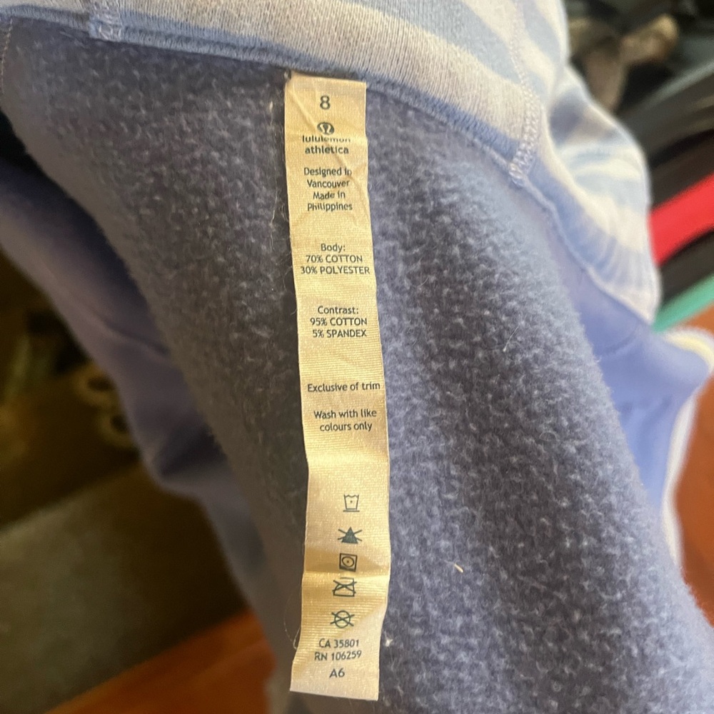 Lululemon Scuba